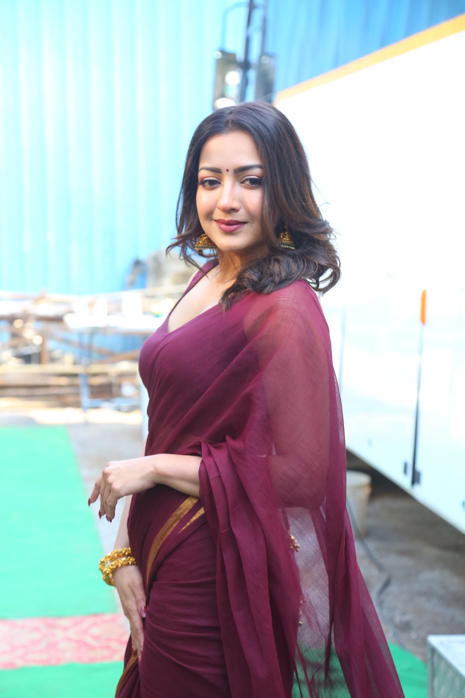 హీరోయిన్ కేథరిన్ థెరీసా కొత్త ఫోటోస్ 