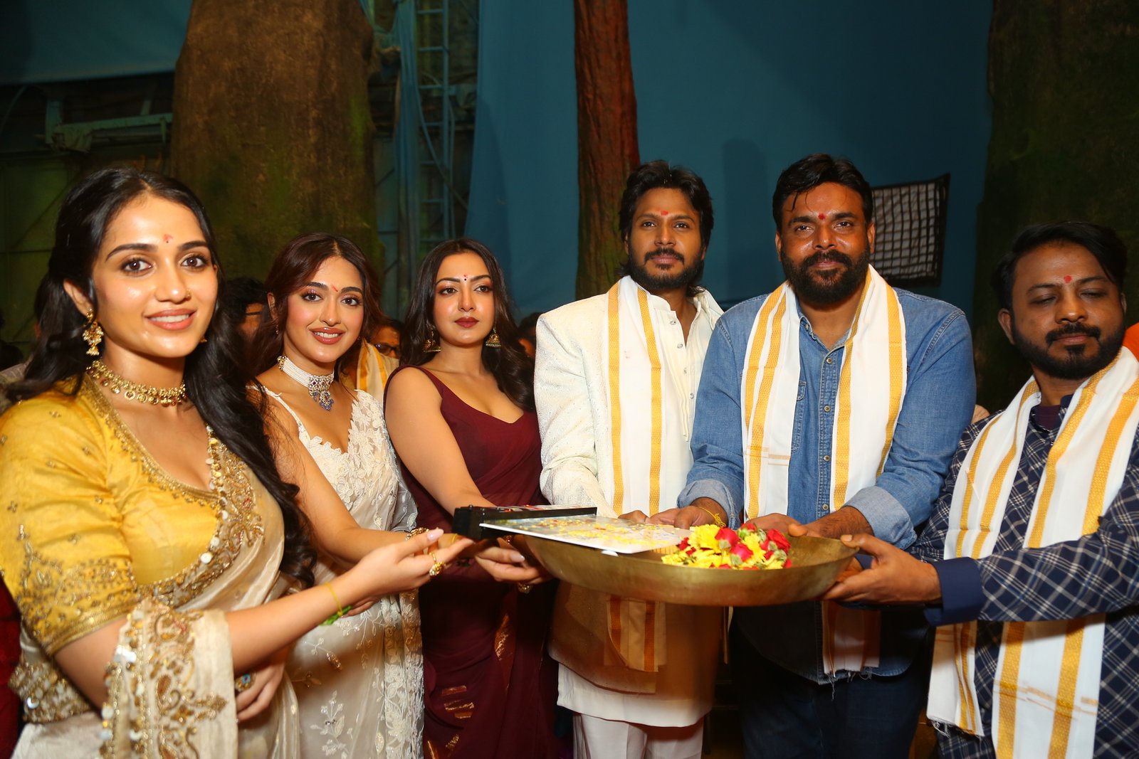 హీరో సందీప్ కిషన్ 'కరికాల' మూవీ ఓపెనింగ్ ఫోటోస్