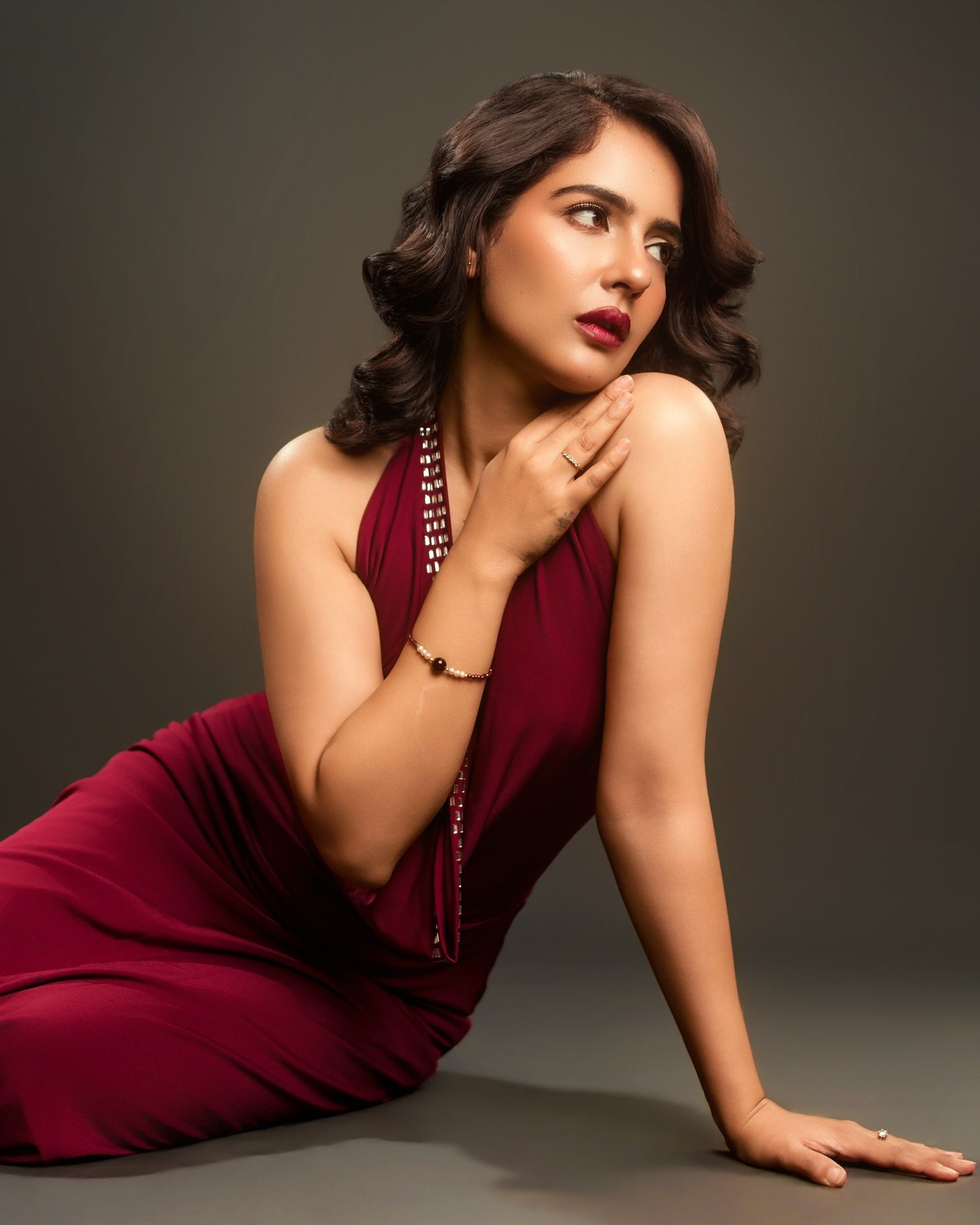 నటి మాల్వి మల్హోత్రా కొత్త ఫోటోస్ 