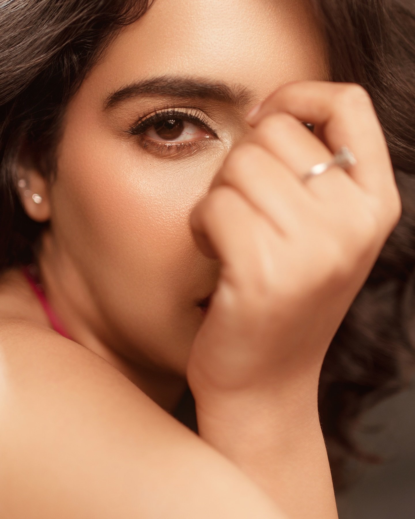 నటి మాల్వి మల్హోత్రా కొత్త ఫోటోస్ 