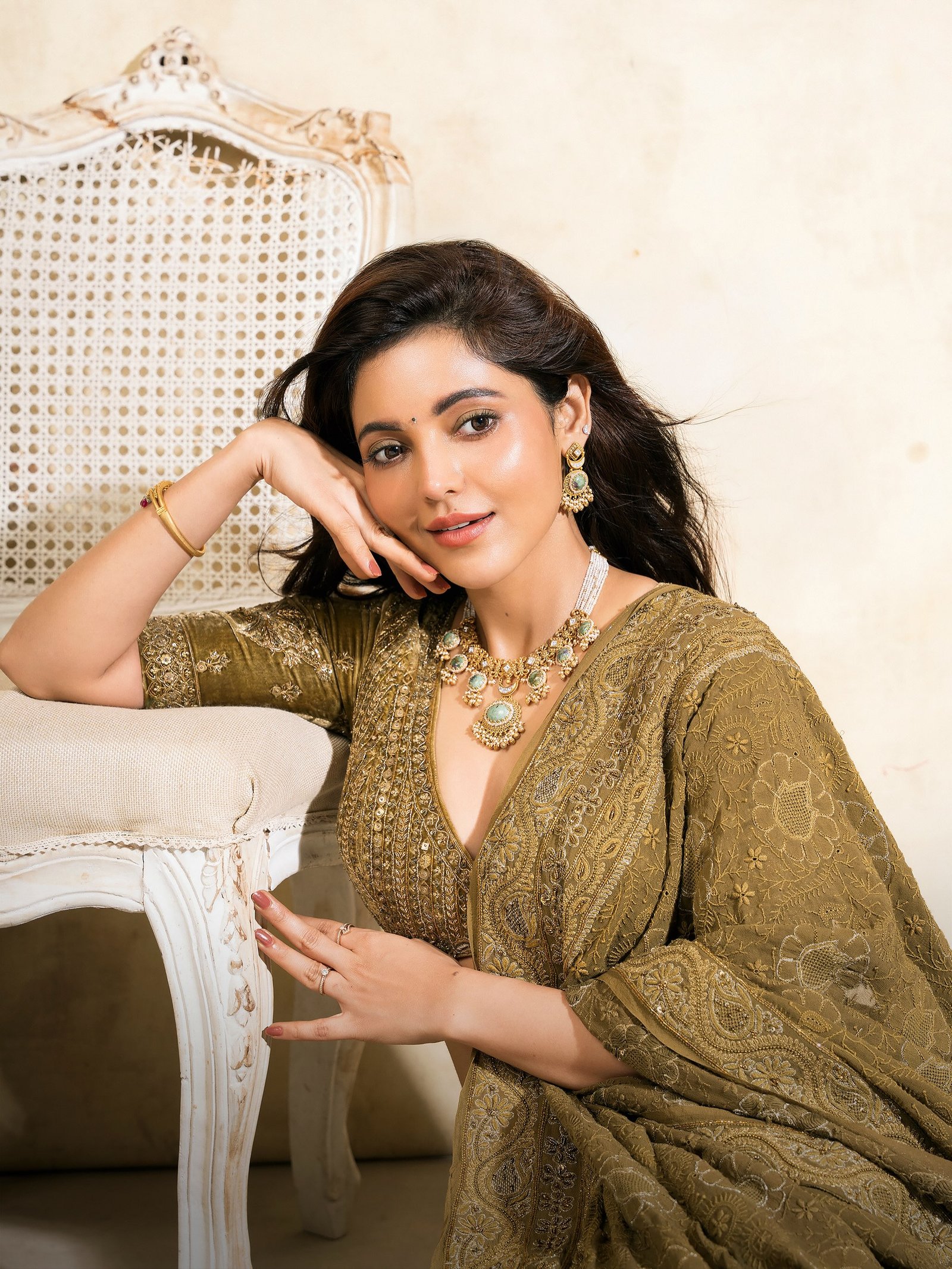 నటి అతుల్య రవి కొత్త ఫోటోస్ 