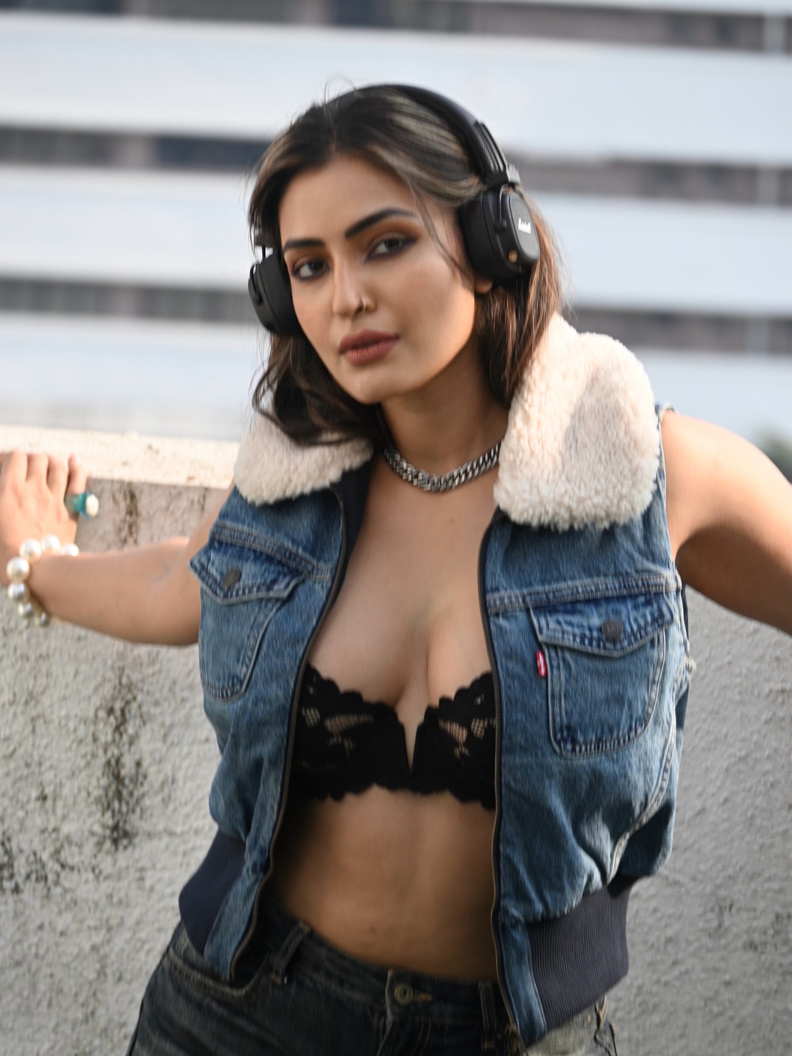 నటి శివంగి వర్మ గ్లామర్ ఫోటోస్ 