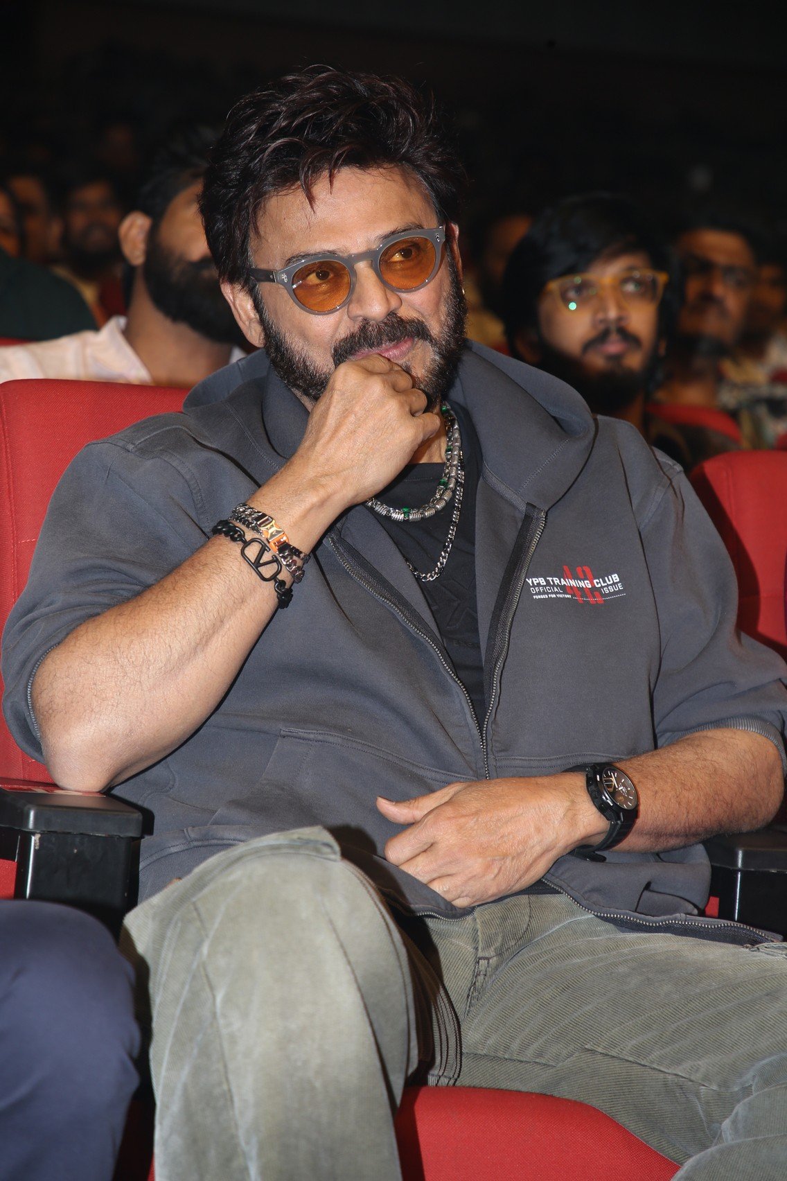 ఆదర్శ కుటుంబం మూవీ ప్రీ రిలీజ్ ఈవెంట్ ఫోటోస్ 