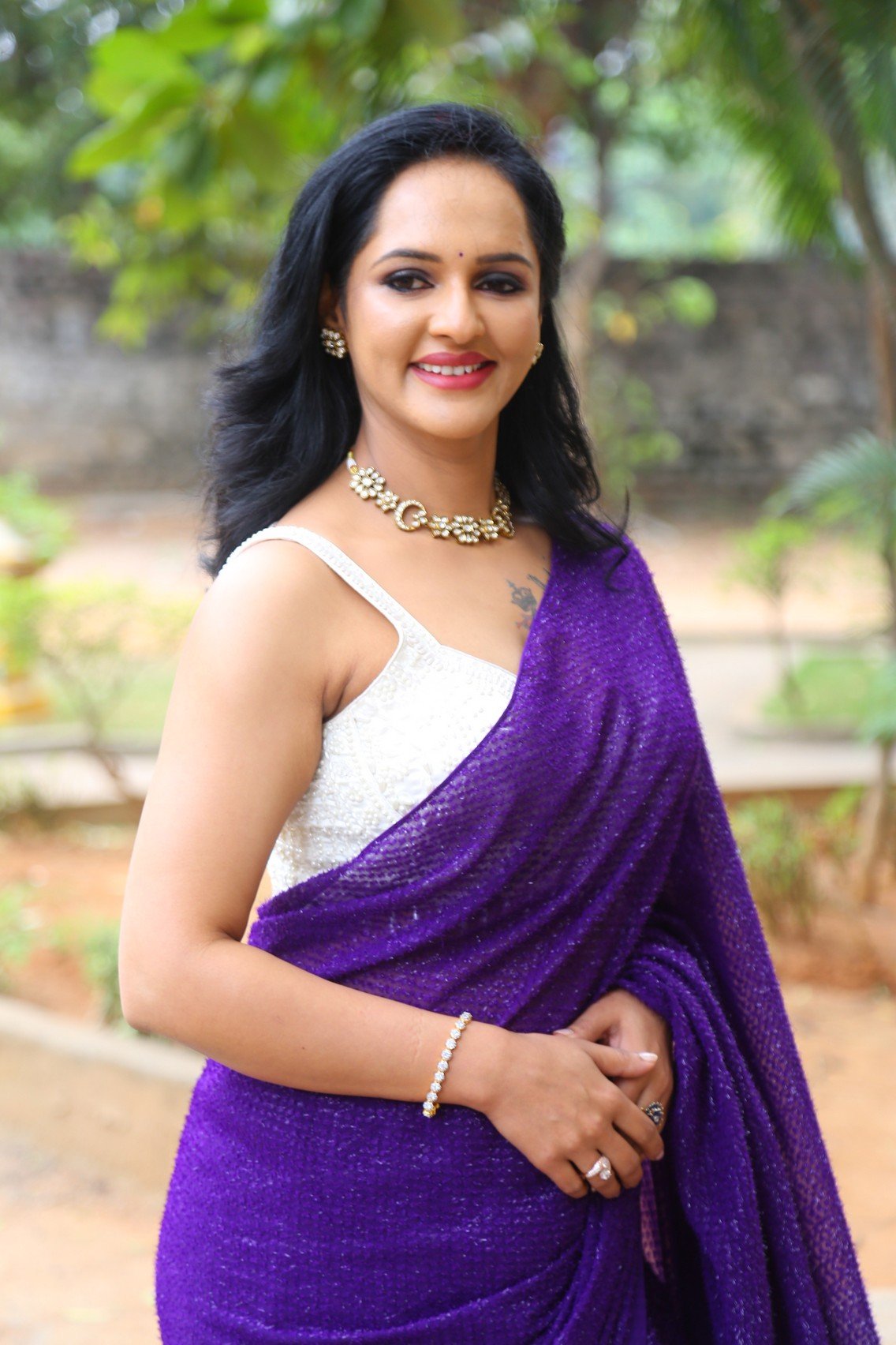 నటి జ్యోతి పూర్వజ్ లేటెస్ట్ ఫోటోస్ 