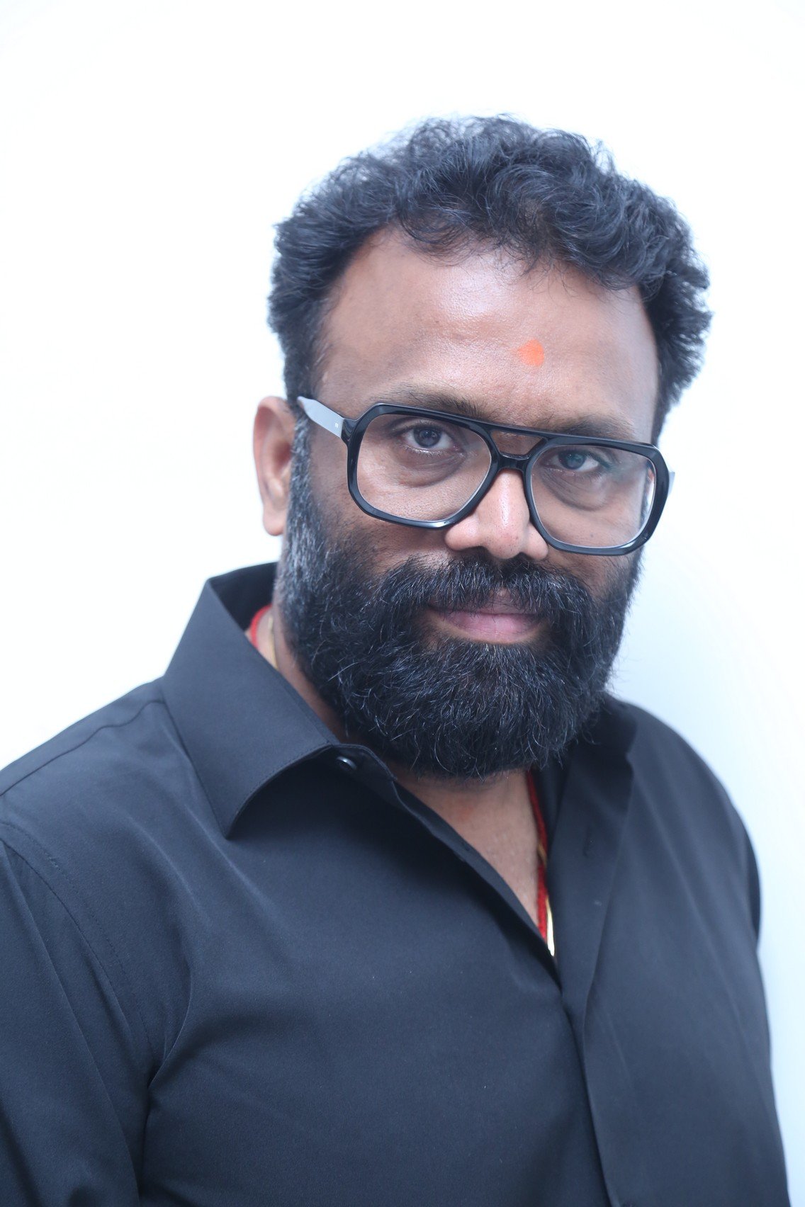 ప్రొడ్యూసర్ ప్రణయ్ రెడ్డి వంగ ఇంటర్వ్యూ ఫోటోస్ @ రోమాంచకం మూవీ