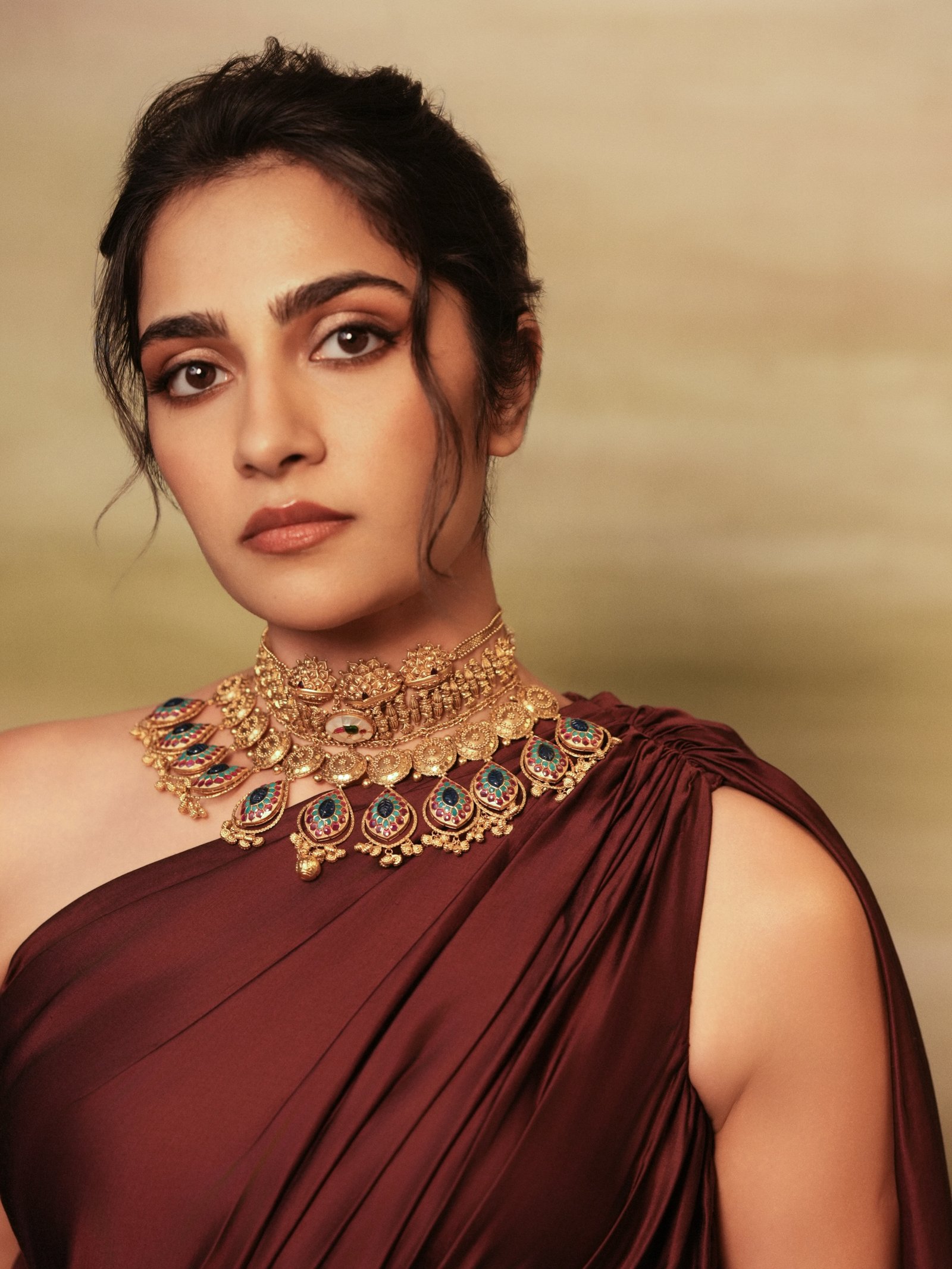 హీరోయిన్ రుక్మిణి వసంత్ లేటెస్ట్ ఫోటోస్ 