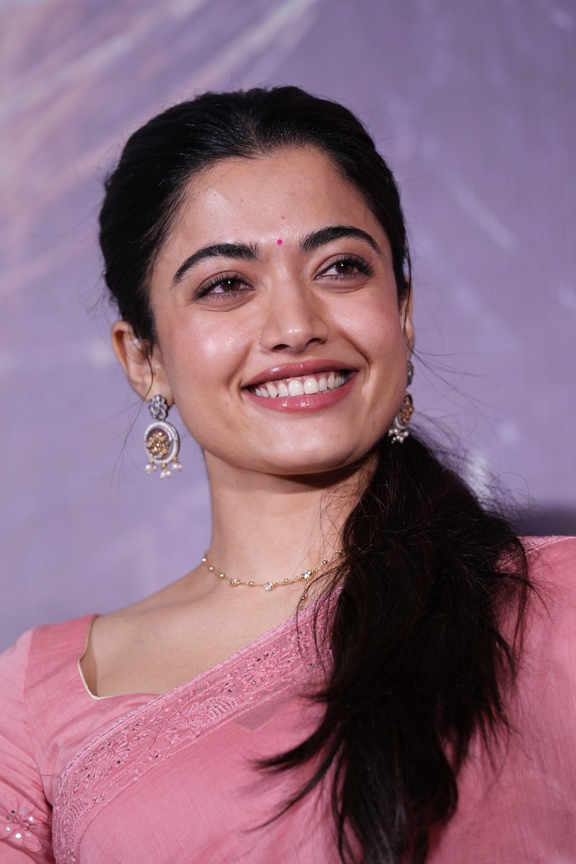 హీరోయిన్ రష్మిక మందాన కొత్త ఫోటోస్ 