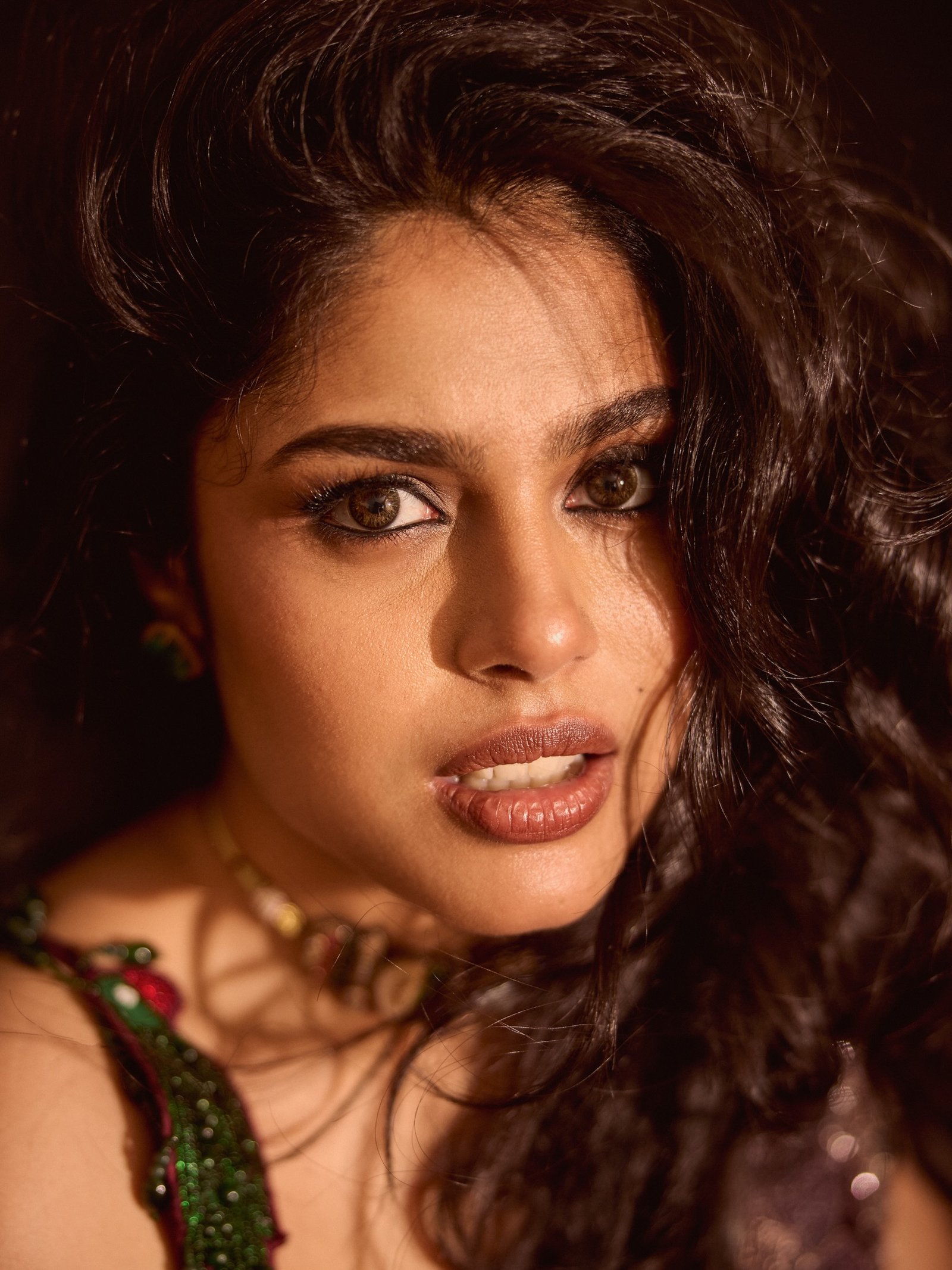 హీరోయిన్ ఫరియా అబ్దుల్లా కొత్త ఫోటోలు 