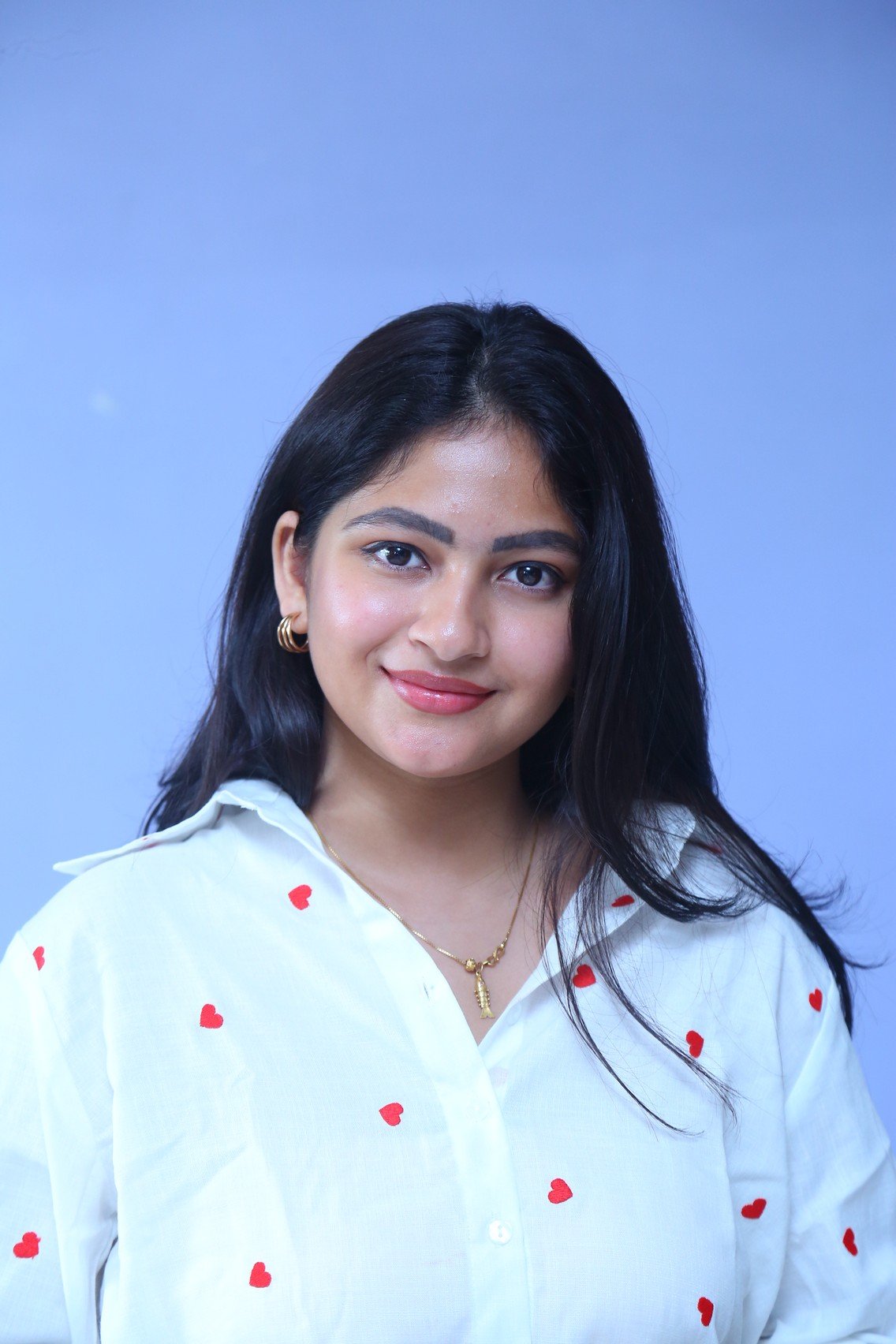హీరోయిన్ నక్షత్ర కొత్త ఫోటోస్