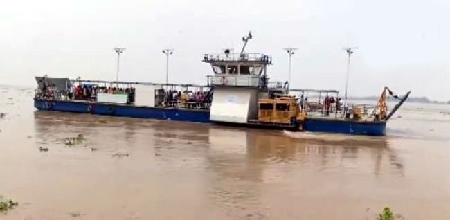 దానాపూర్‌లో మునిగిన గ్రామాలు, పాఠశాలలు