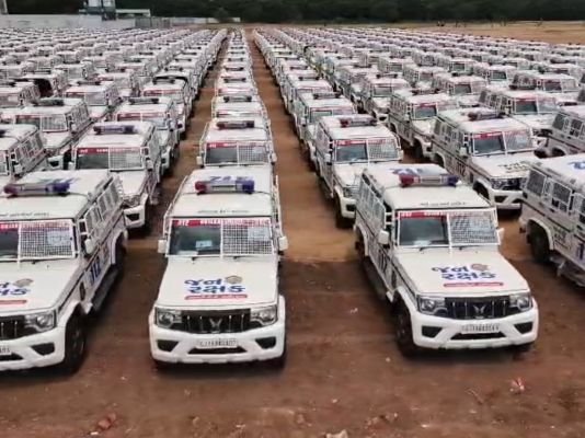 గుజరాత్‌లో నిరంతర అత్యవసర సేవలు