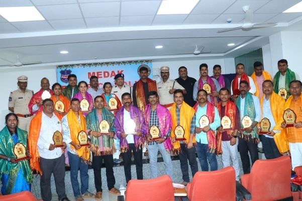 జిల్లా పోలీస్ అధికారుల సంఘానికి నూతన కార్యవర్గం