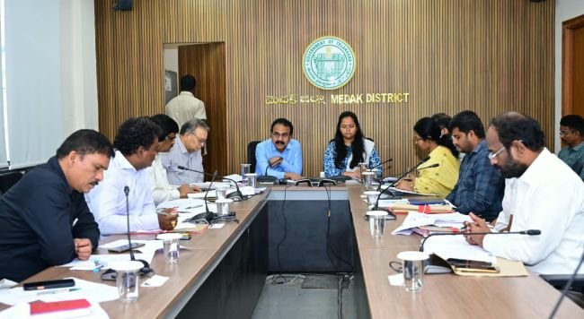 త్రిబుల్ ఆర్ భూసేకరణలో మెదక్ జిల్లా ఉత్తమ పనితీరు..