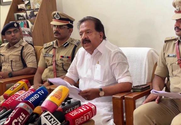 'ఆపరేషన్ తుఫాన్'పై రాజకీయ రంగు పులమకూడదు