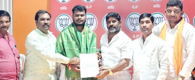  నర్సాపూర్ పట్టణంలో బీజేపీని మరింత బలోపేతం చేస్తా 