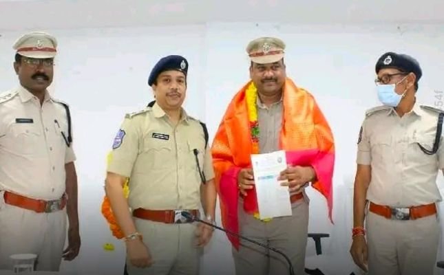 పోలీస్ వెల్ఫేర్ సంఘం నూతన కమిటీకి జిల్లా ఎస్పీ ఘన సన్మానం