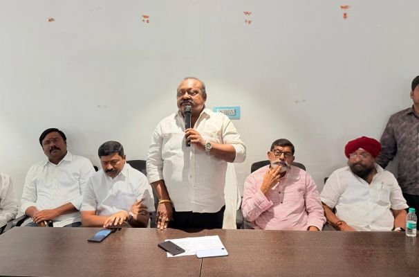 కాంగ్రెస్‌ పాలన వైఫల్యాలపై బీఆర్ఎస్‌ ఆందోళనలు సెప్టెంబర్‌ 2 నుంచి 8 వరకు నిరసనలు – హరీశ్‌రావు, కేటీఆర్‌ హాజరు