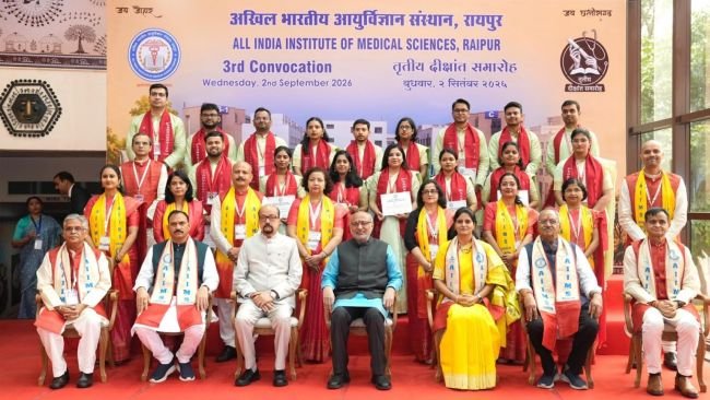 ‘భయం నుండి శాంతి వైపు ఛత్తీస్‌గఢ్ పరివర్తనకు ఎయిమ్స్ రాయ్‌పూర్ ప్రతీక’