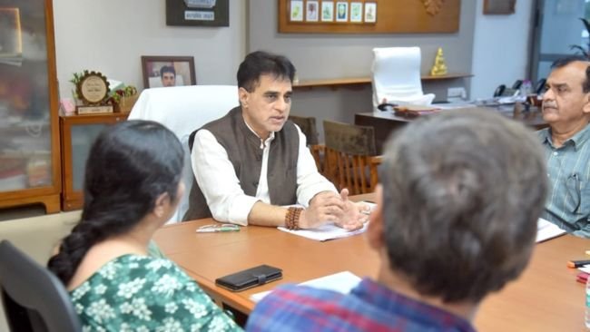 ఔషధ భద్రతపై గుజరాత్ ఎఫ్‌డిసిఎ ఉక్కుపాదం