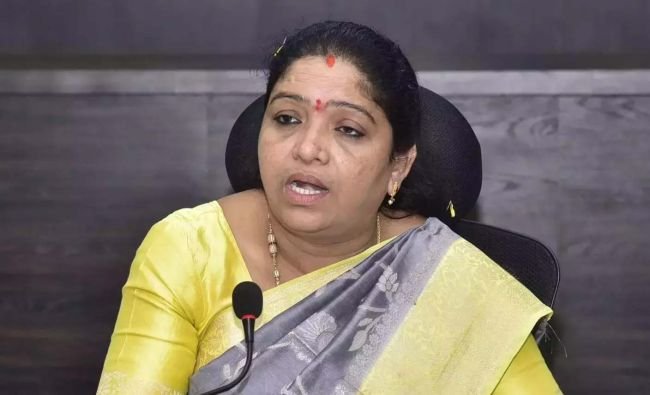 గిరిజనుల జీవితాలతో ఆటలాడుతున్న  జగన్‌..  