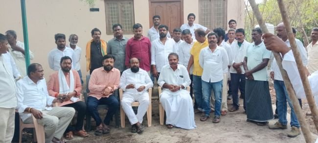 42 శాతం బీసీ రిజర్వేషన్లతోనే జడ్పిటిసి, ఎంపిటిసి ఎన్నికలు నిర్వహించాలి