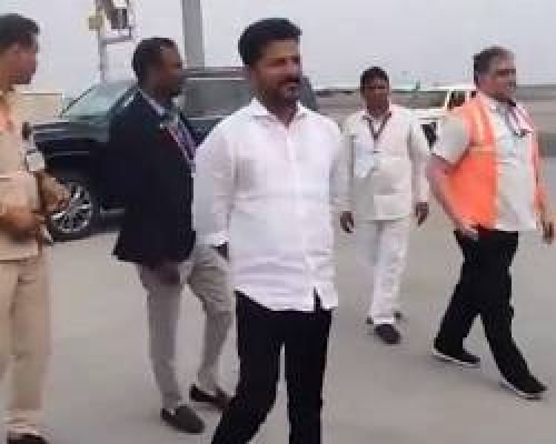ఢిల్లీలో సీఎం రేవంత్ రెడ్డి పర్యటన.. మామునూరు, ఆదిలాబాద్ ఎయిర్‌పోర్ట్స్ పనులు వేగవంతం చేయాలని విజ్ఞప్తి