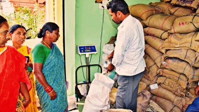 రేషన్ సరుకుల పంపిణీ గడువు సెప్టెంబర్ 5 వరకు పొడిగింపు