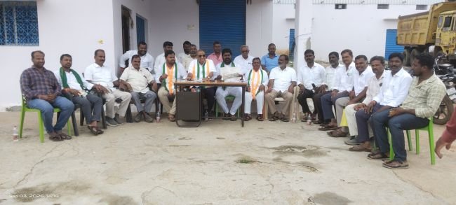 పరిగిలో అభివృద్ధి పనులు కనిపించడం లేదా..?