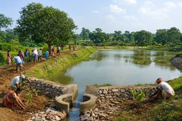 'జల్ సంచయ్ జన్ భాగీదారి'కి విశేష స్పందన