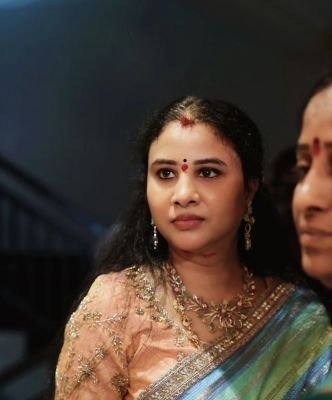 రేవంత్ రెడ్డికి ధైర్యముంటే మా అమ్మపై పోటీ చేసి గెలవాలి