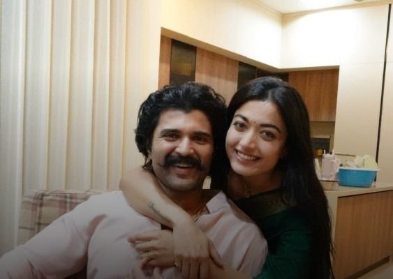 ఆ గాయం మాకు దొరికిన వరం".. విజయ్‌తో గడిపిన అరుదైన క్షణాలపై రష్మిక ఎమోషనల్ కామెంట్స్!