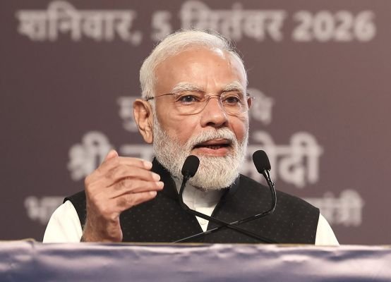 ‘ఓజీ’, ‘ధురందర్’ ఎస్ఆర్సీసీ వేదికగా జెన్ జెడ్ యాసతో ఆకట్టుకున్న ప్రధాని మోదీ