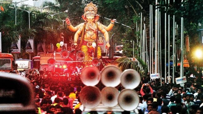 డీజేలపై పోలీసుల నిఘా: గణేష్ ఉత్సవాలపై ప్రత్యేక నజర్