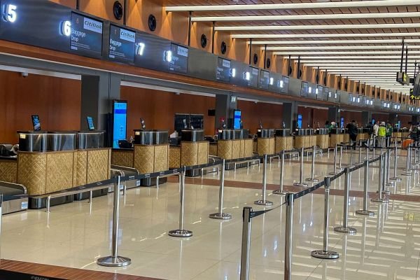 ఇండోనేషియాలో విరుచుకుపడ్డ అగ్నిపర్వతం