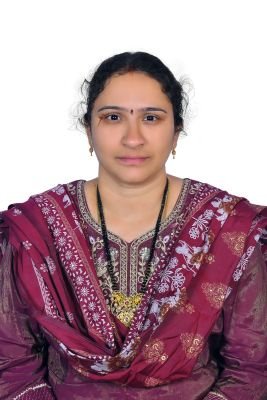 రసాయన శాస్త్రంలో కళ్యాణి మల్లాదికి పీహెచ్.డీ.
