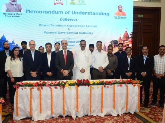 వారణాసి అభివృద్ధికి బీపీసీఎల్ రూ. 69.21 కోట్లు