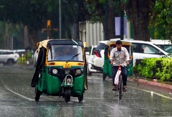 ఢిల్లీ-ఎన్‌సిఆర్‌లో పాక్షికంగా మేఘావృతమైన ఆకాశం
