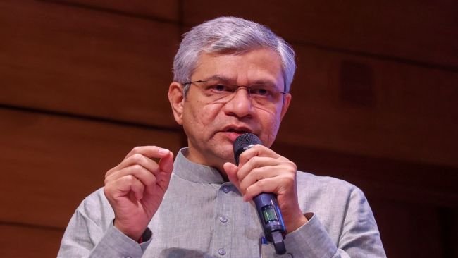 రూ. 10,783 కోట్లతో మరో 3 రైల్వే ప్రాజెక్టులకు కేంద్ర కేబినెట్ ఆమోదం