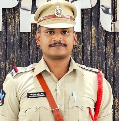 ప్రజలందరికి.. వినాయక చవితి శుభాకాంక్షలు  గణనాథుని కరుణతో ప్రజలకు సుఖసంతోషాలు  ఎస్సై సూర్యనారాయణరెడ్డి..