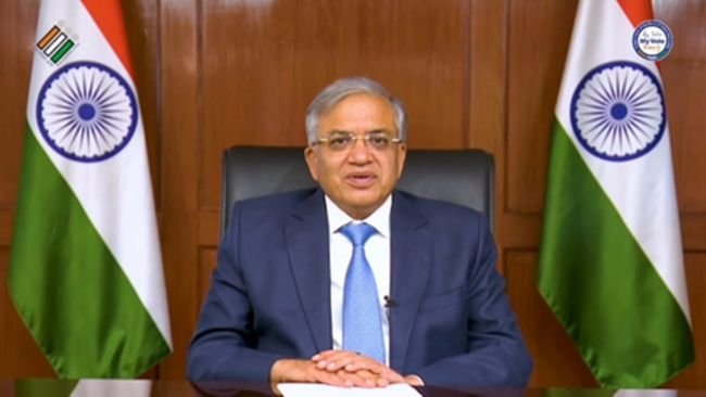 భూటాన్‌లో భారత సీఈసీ పర్యటన