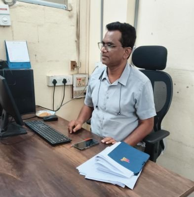గుండెపోటుతో ప్రధానోపాధ్యాయుడి మృతి