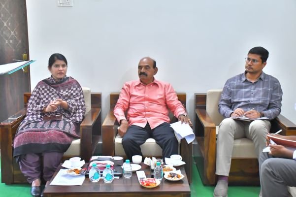 అర్హులైన ప్రతి లబ్ధిదారునికి ఇంటి స్థలం, టిడ్కో ఇల్లు అందేలా చర్యలు: మంత్రి ఎన్‌ఎండీ ఫరూక్