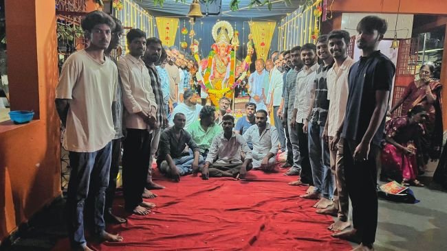 వాడవాడలా వెలసిన గణపయ్యలు 