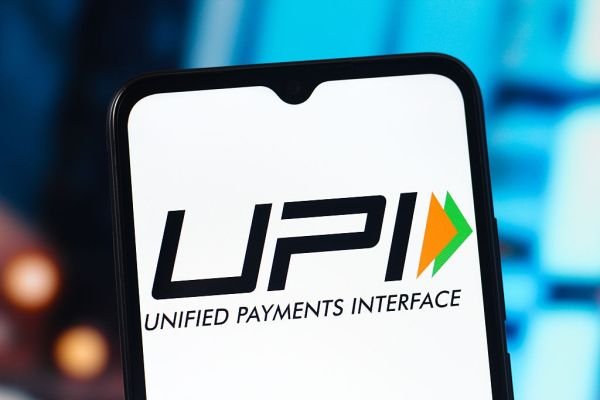 P2P లావాదేవీలు, 96% వ్యాపారి చెల్లింపులకు UPI ఉచితం