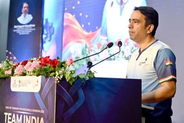 వరల్డ్‌స్కిల్స్ షాంఘై 2026 కోసం బయలుదేరిన భారత్‌ నైపుణ్య బృందం