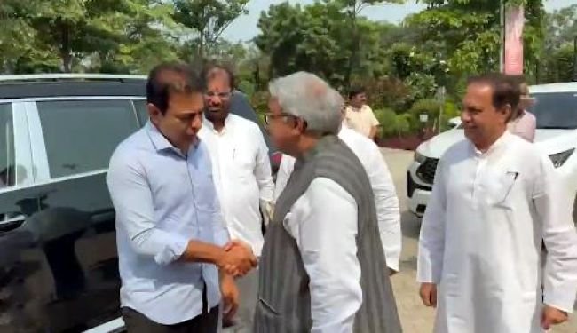 ఓపీ జిందాల్ యూనివర్సిటీలో కేటీఆర్ ప్రత్యేక ఉపన్యాసం