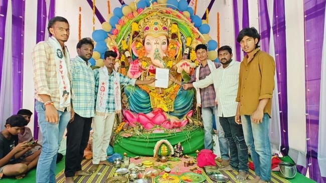 రాష్ట్ర పోలీస్ కానిస్టేబుల్ అభ్యర్థుల సమస్యల పరిష్కరించే లా ప్రభుత్వానికి బుద్ధిని ప్రసాదించాలి- డివైఎఫ్ఐ