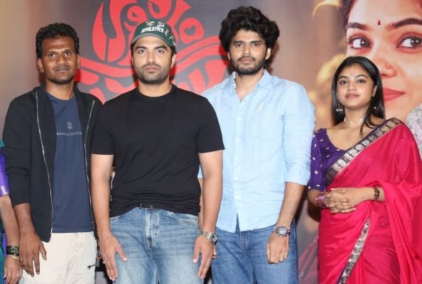 ‘కాగితం పడవలు’ సినిమాకు విశ్వక్ సేన్ అండ.. సెప్టెంబర్ 18న థియేటర్లలో గ్రాండ్ రిలీజ్