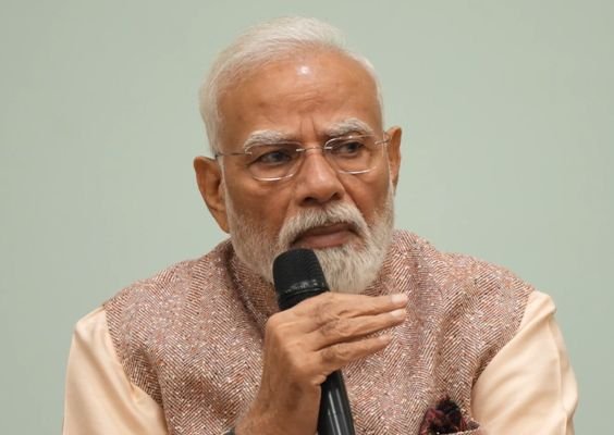 వర్ధమాన సాంకేతికతలలో భారత్ అగ్రగామిగా నిలవాలి: ప్రధాని మోదీ