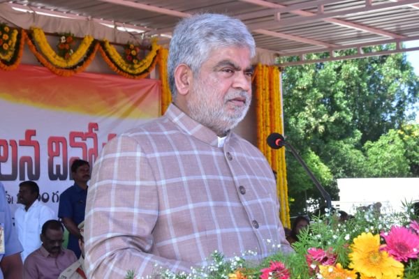 ప్రజా పాలన దినోత్సవ వేడుకల్లో స్పీకర్ గడ్డం ప్రసాద్ కుమార్